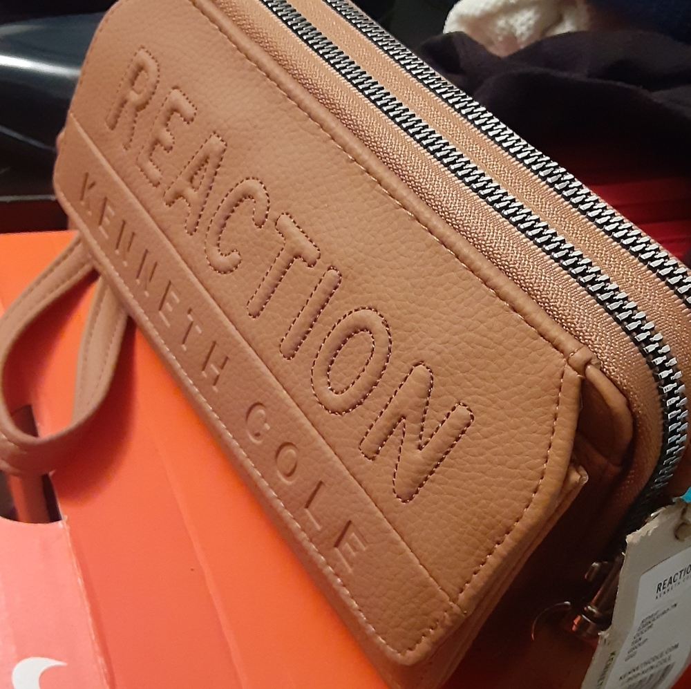 Clutch/purse